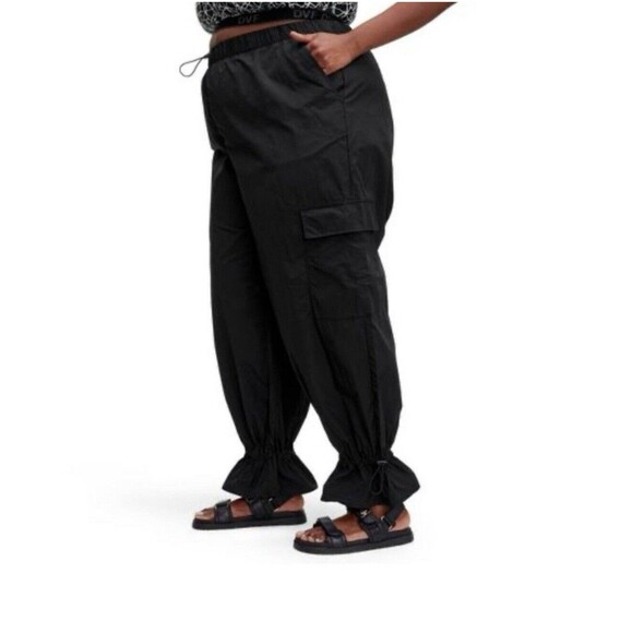Women's Utility Cargo Pants - DVF 2X - Black- New - Picture 3 of 6